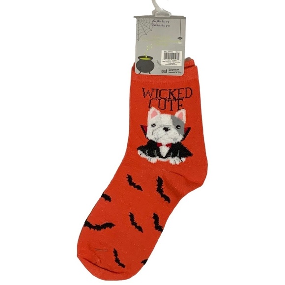 Halloween Dog Theme Women’s Socks Wicked Cute Dog with Bat Print Shoe SZ  9-11 - Picture 2 of 8